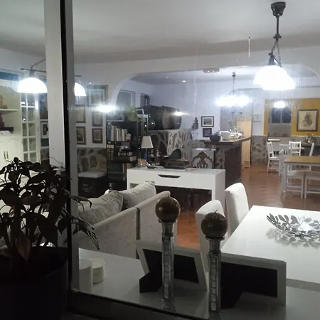 לינה וארוחת בוקר Rural La Casa Shalom Tenerife לה לגונה