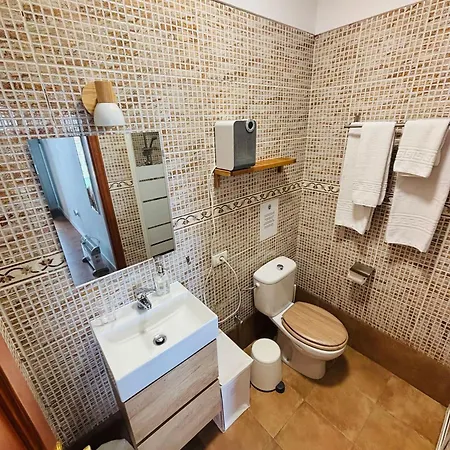 לינה וארוחת בוקר Rural La Casa Shalom Tenerife *