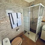 Rural La Casa Bed & Breakfast 3*