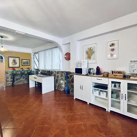 Rural La Casa Bed & Breakfast