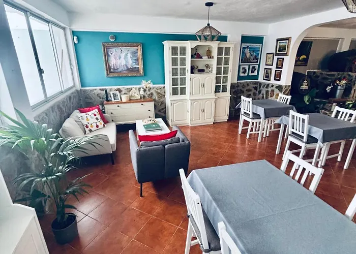 Rural La Casa 3* 拉拉古纳